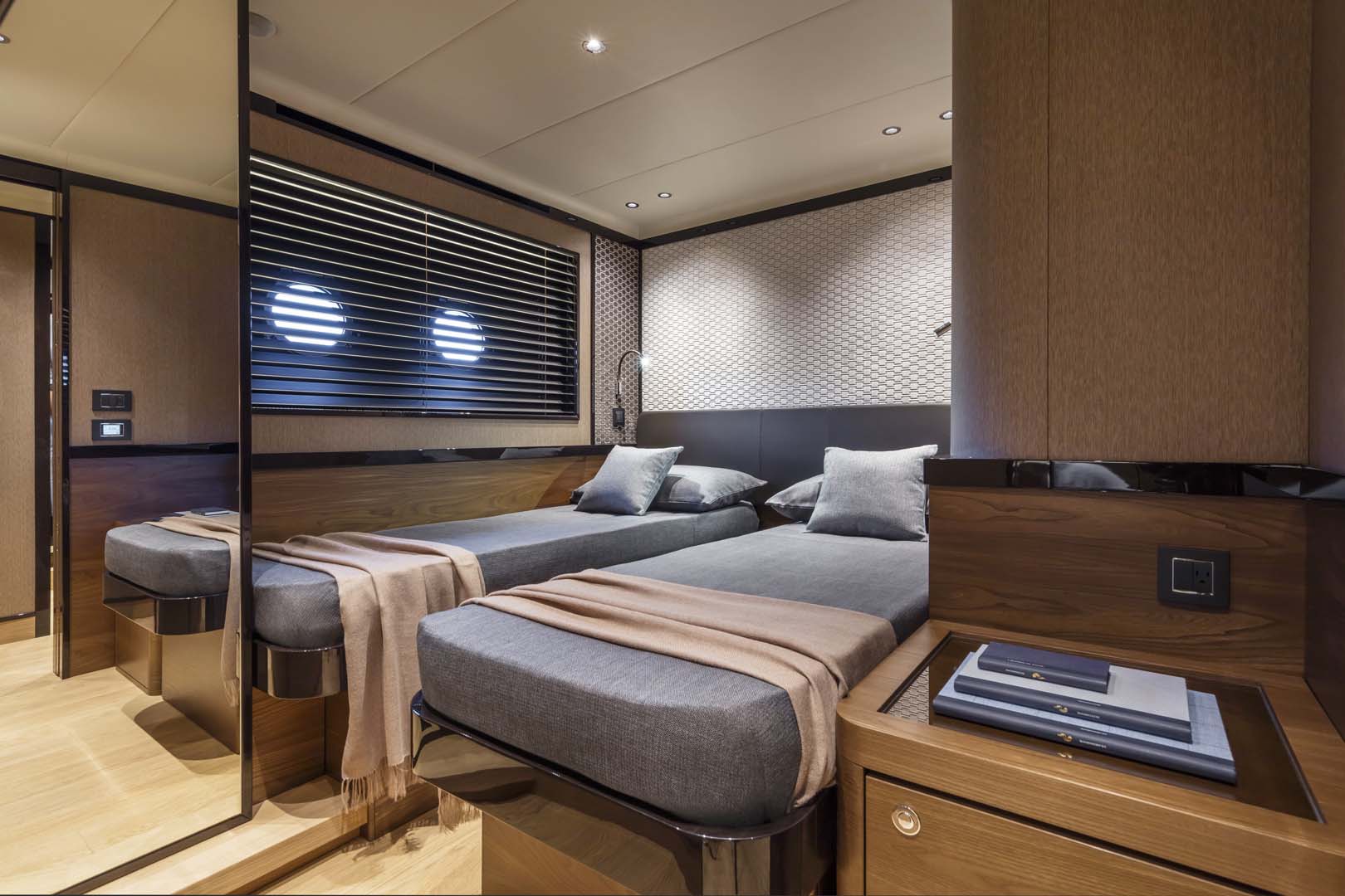 Guest cabin on the absolute navetta 68
