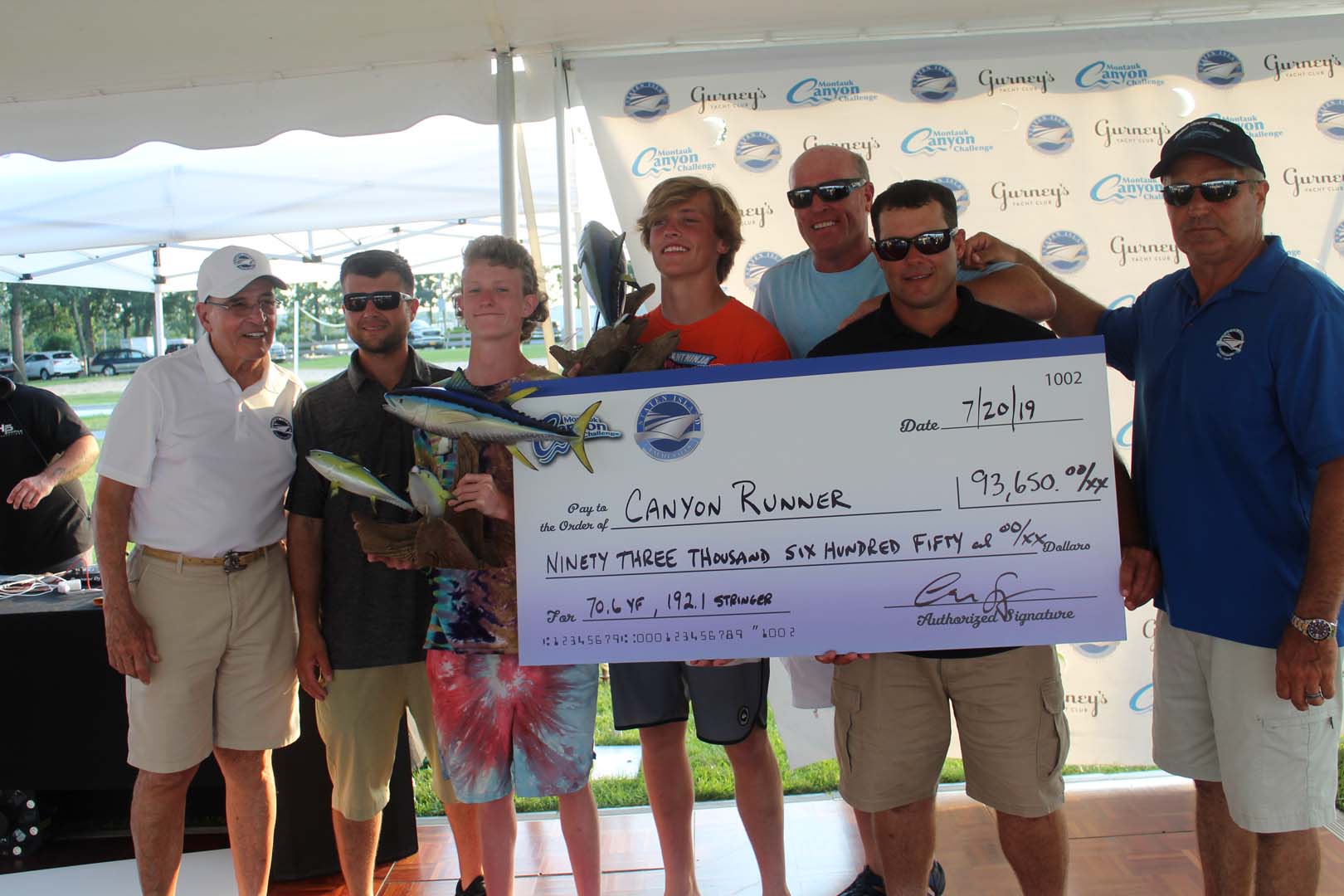 team Canyon Runner won heaviest yellwofin tuna