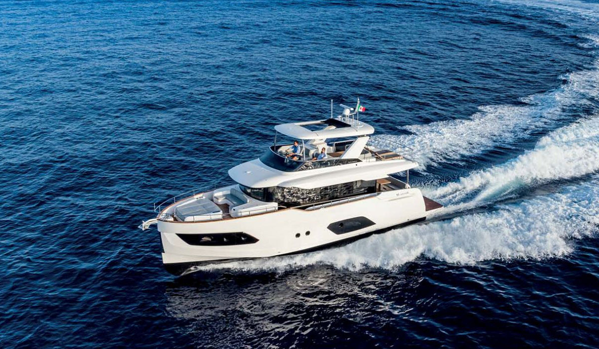 absolute yachts navetta 58 at newport international boat show
