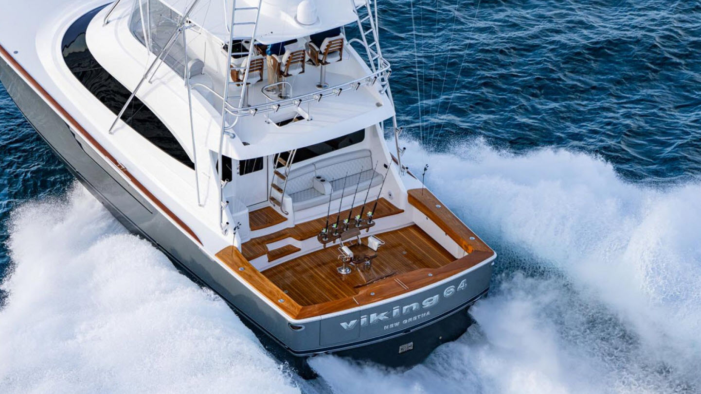 cockpit on viking 64c