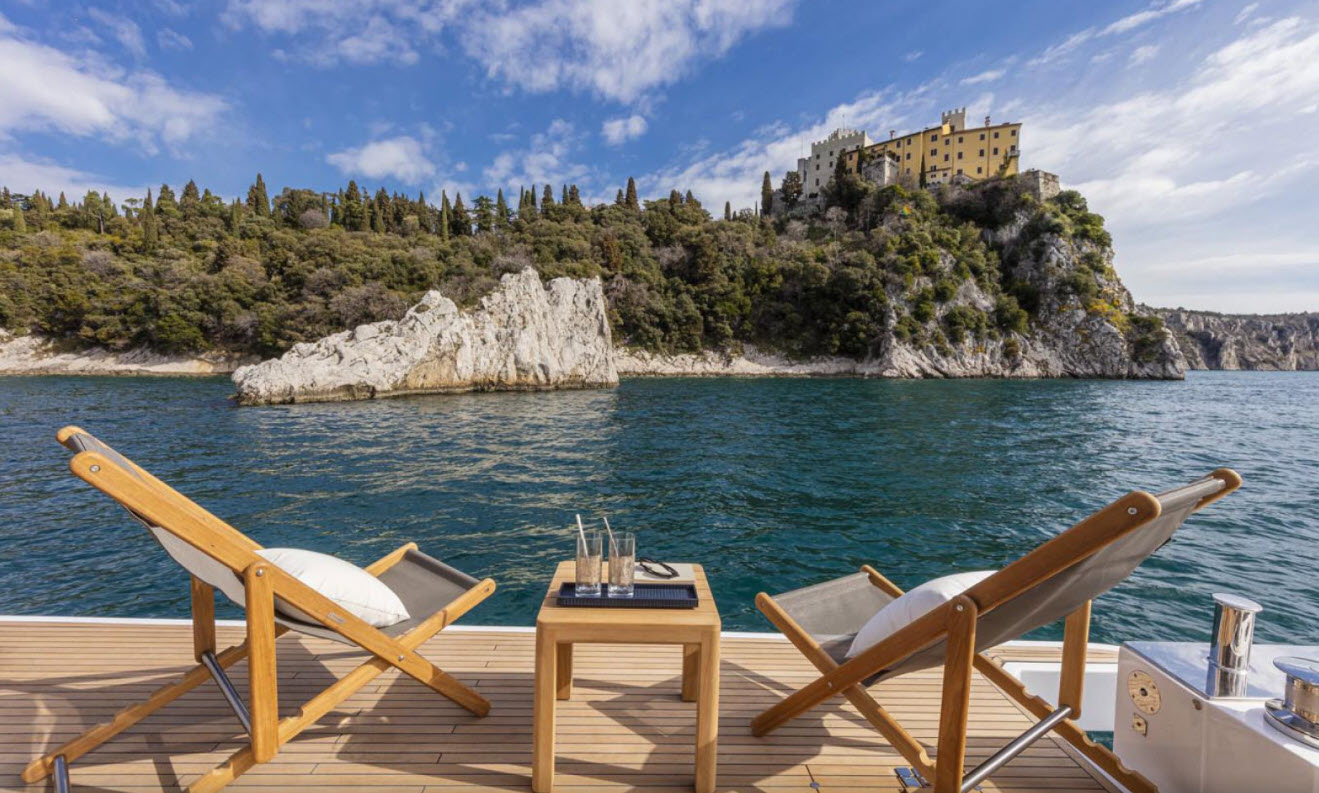 fold down terrace on pardo e60