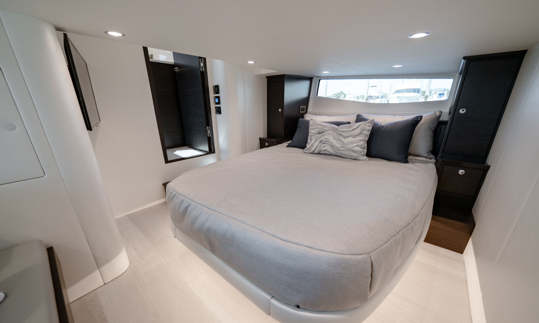 master cabin on board new valhalla v55 sport yacht