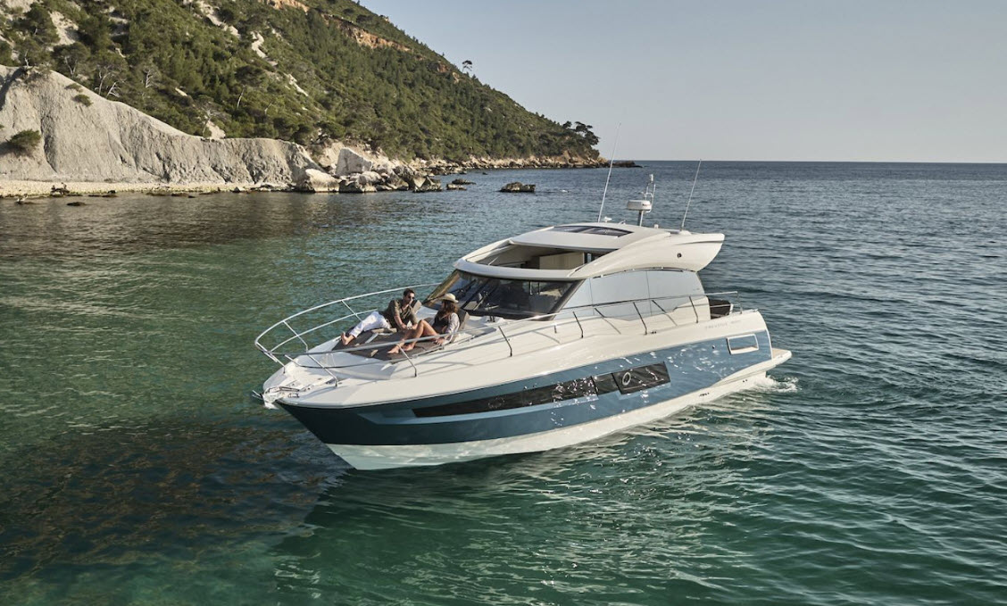 Prestige 460S Yacht For Sale at FLIBS