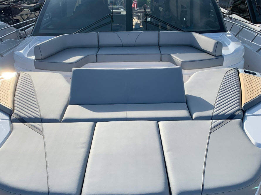 Princess V78 bow seating