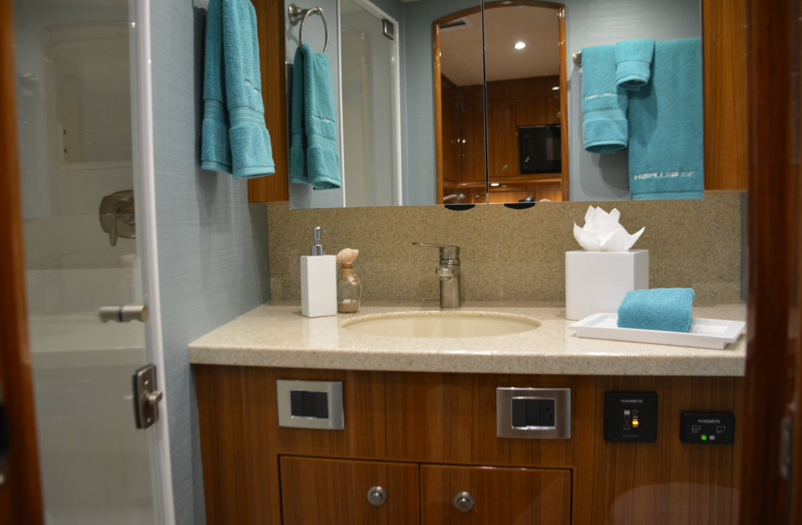 Viking 38 Billfish Head