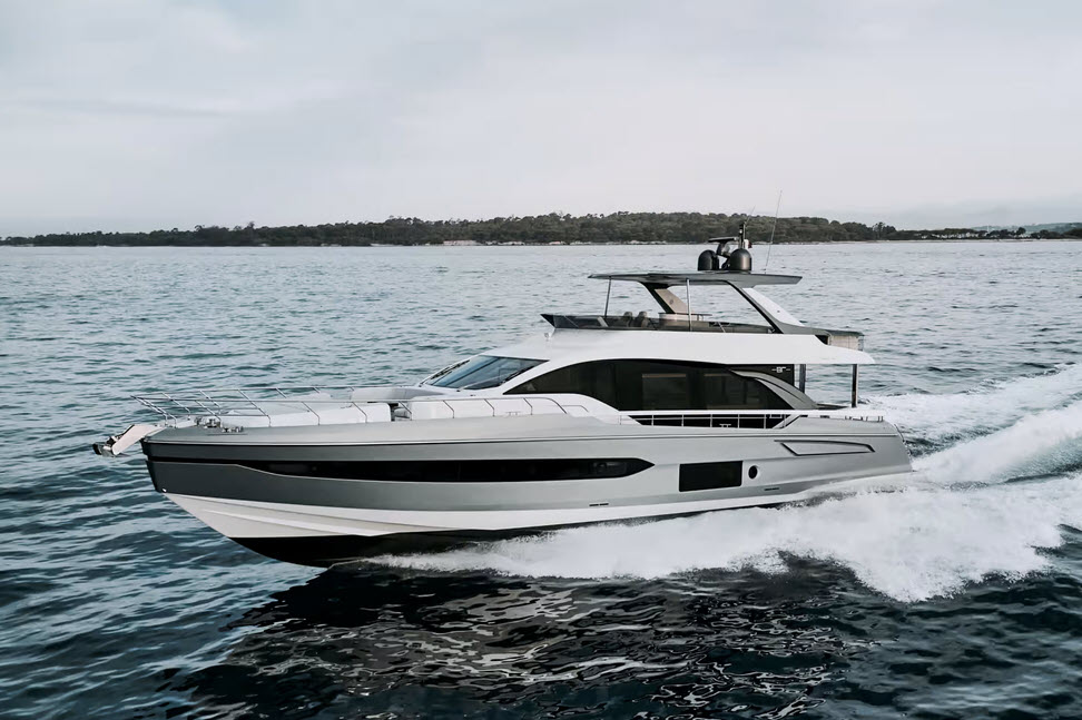 example of azimut yachts 78 fly