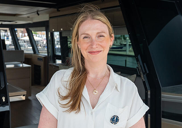 yacht broker support amanda prevosk