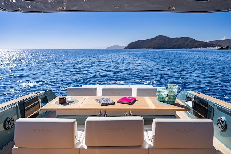 cockpit dining table on pardo 43