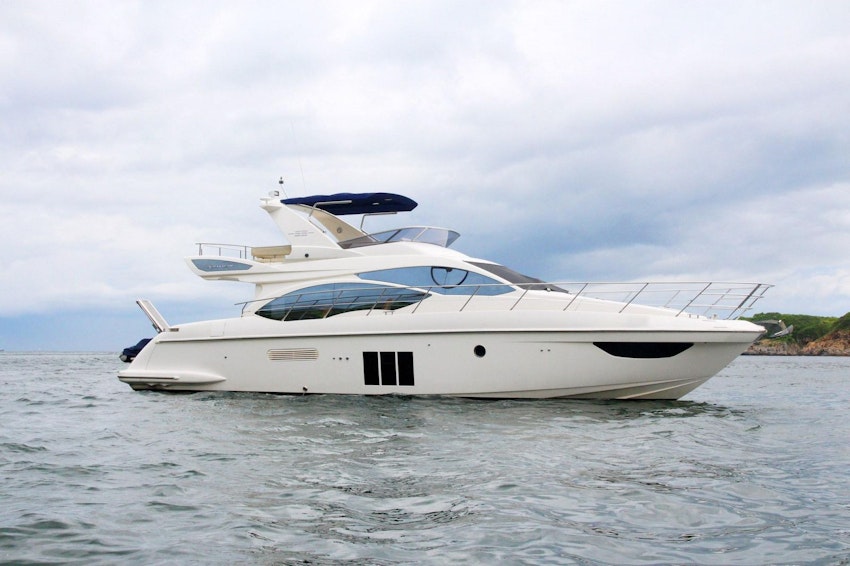 used Azimut 53 Flybridge yacht for sale