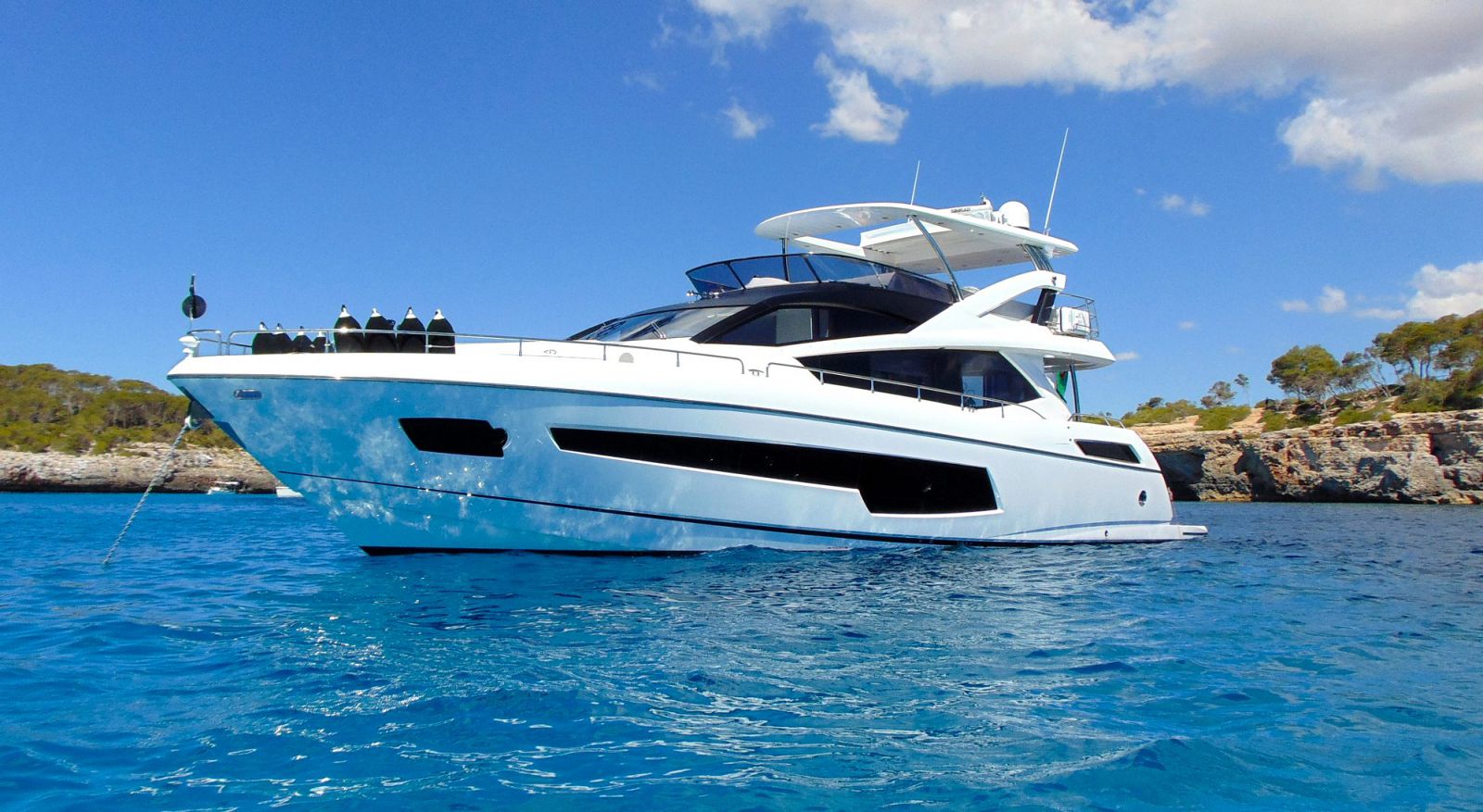 used Sunseeker 75 motor yacht for sale