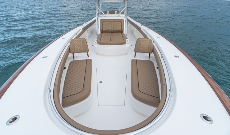 Bow Seating on the Valhalla V41
