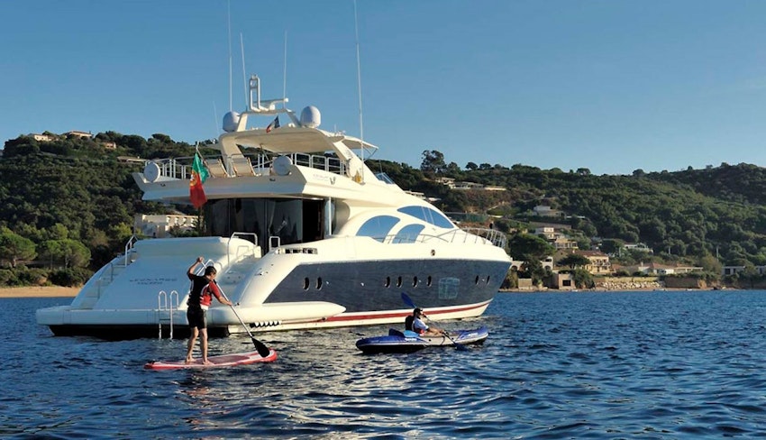 used azimut 98 leonardo yacht for sale