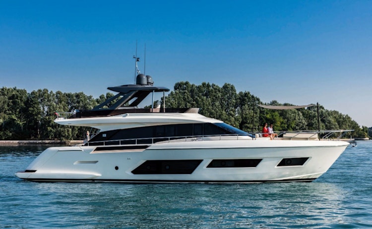 ferretti 670 yacht