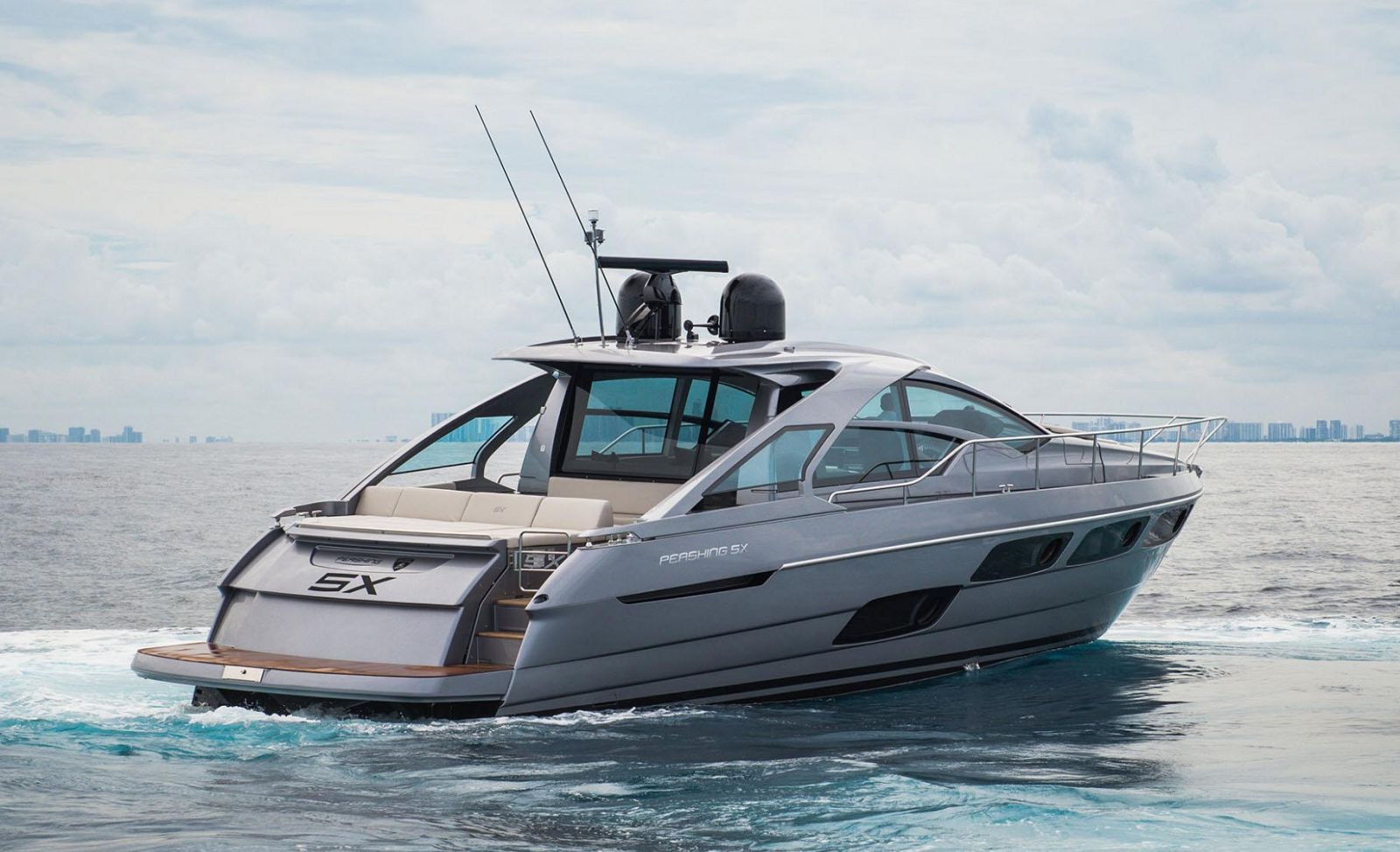 pershing yachts 5x