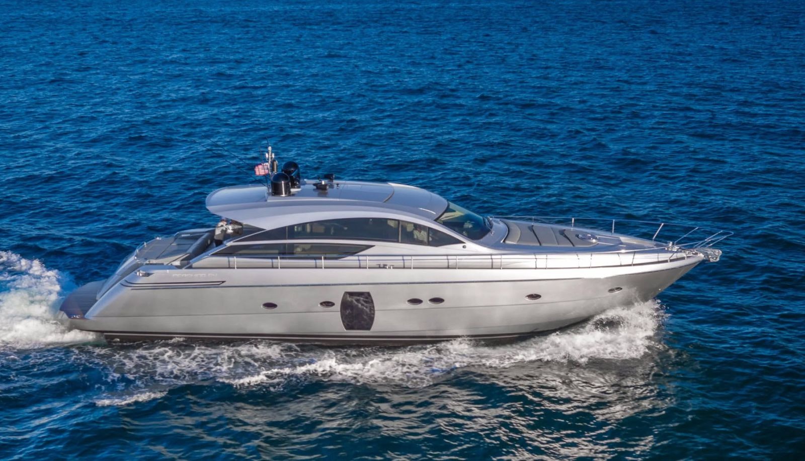 pershing yachts 64