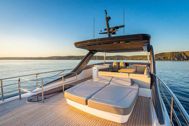 flybridge sunpads