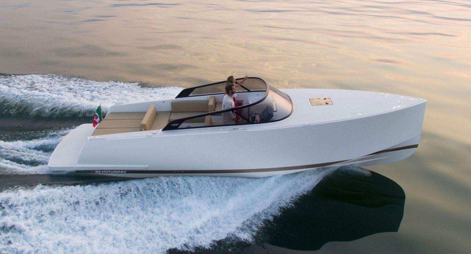 vandutch 32