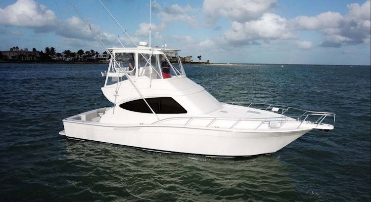 bertram 410 convertible yacht