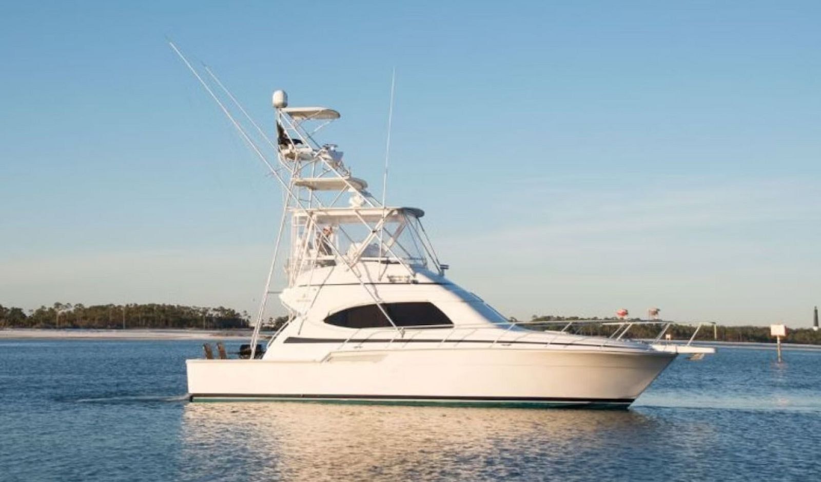 bertram 390
