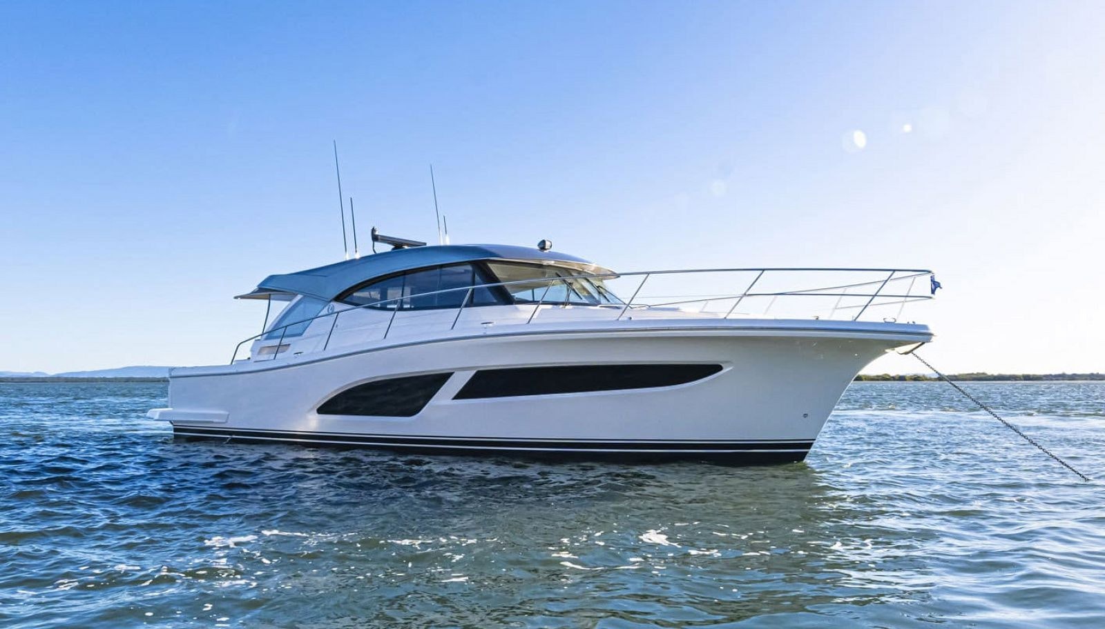 riviera 465 suv yacht