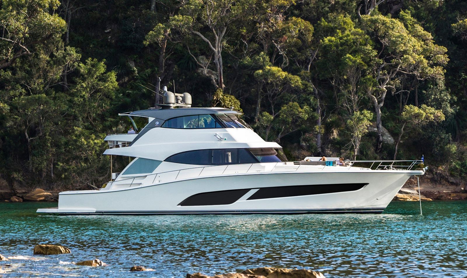 riviera 68 sports motor yacht for sale