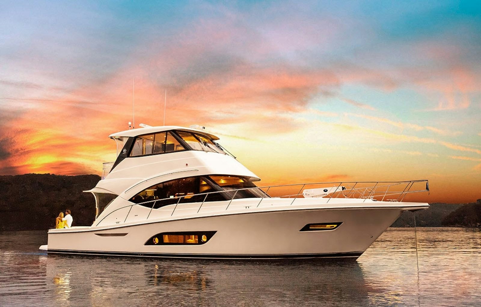 riviera 57 enclosed flybridge yacht