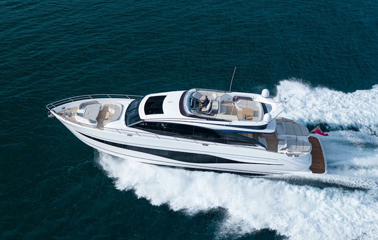 driving the s80 from sportbridge helm