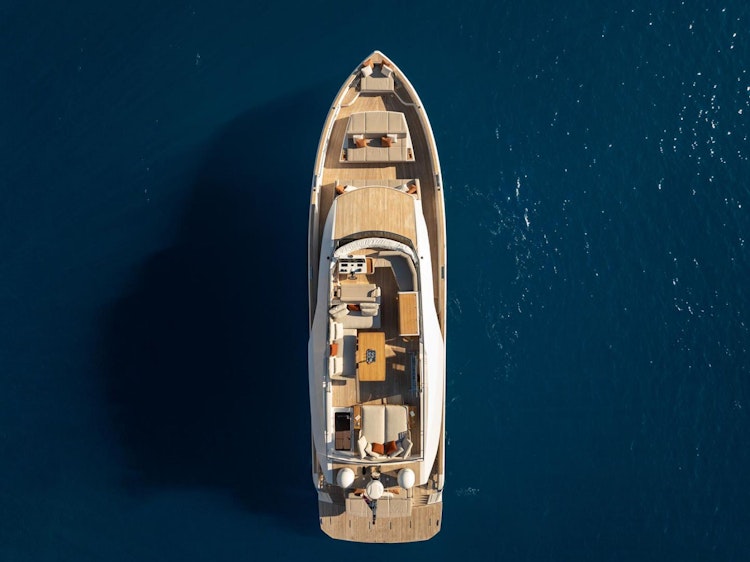 overhead view of main deck e72