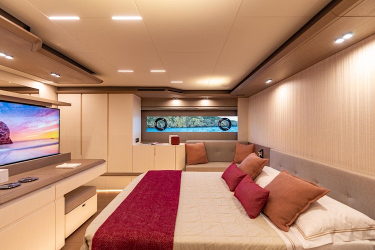 portholes for ventilation inside pardo e72 master cabin