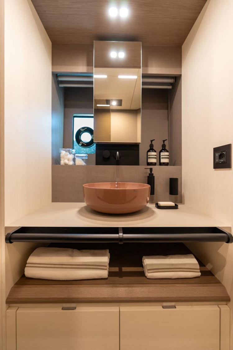 vip bathroom