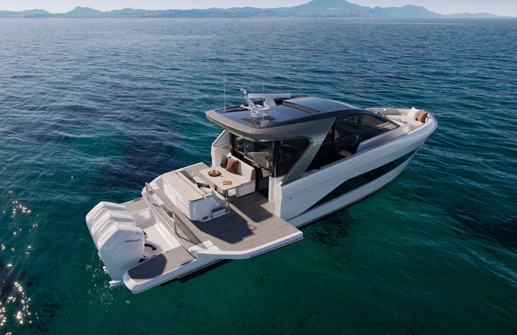 aft deck terrace sides down on c48