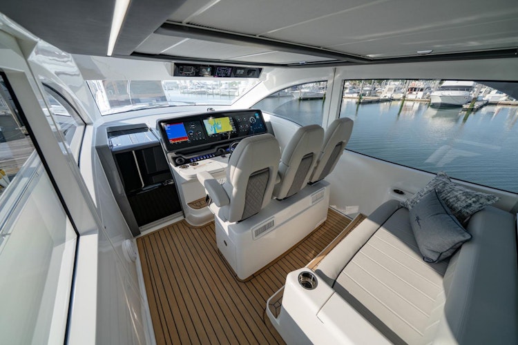 looking forward in pilothouse