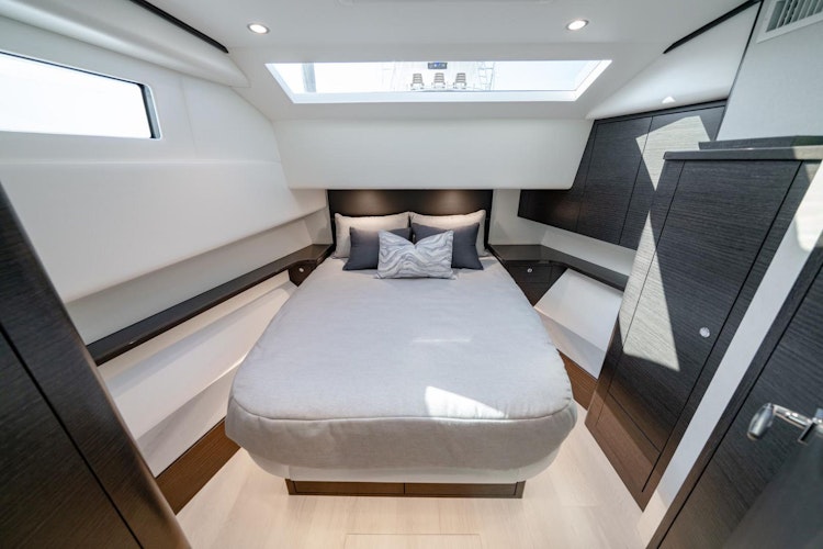vip cabin with queen berth