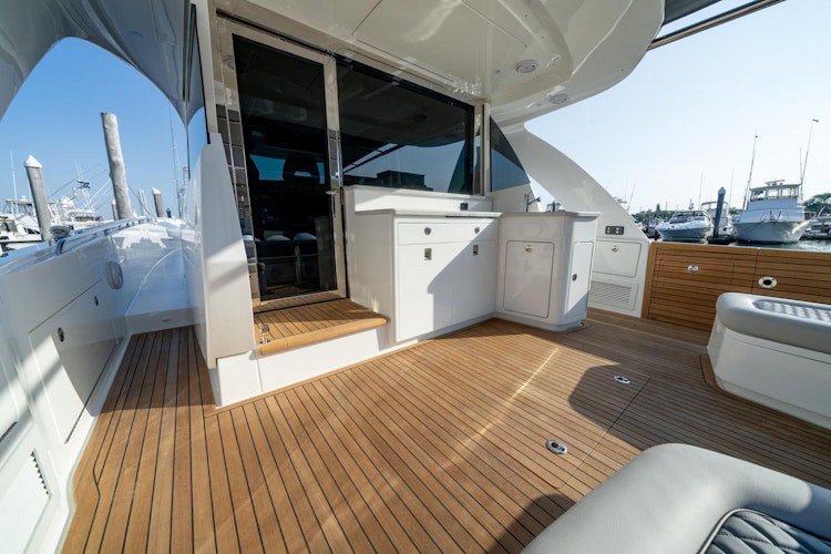 electric cockpit door and outdoor galley