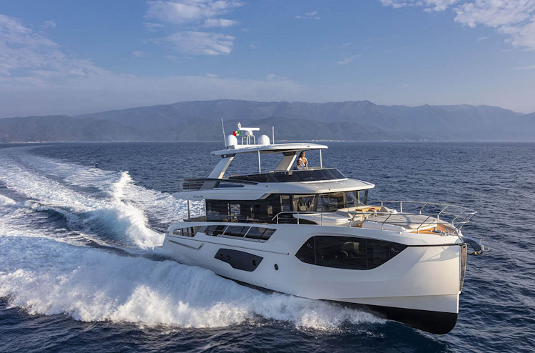 absolute yachts navetta 64