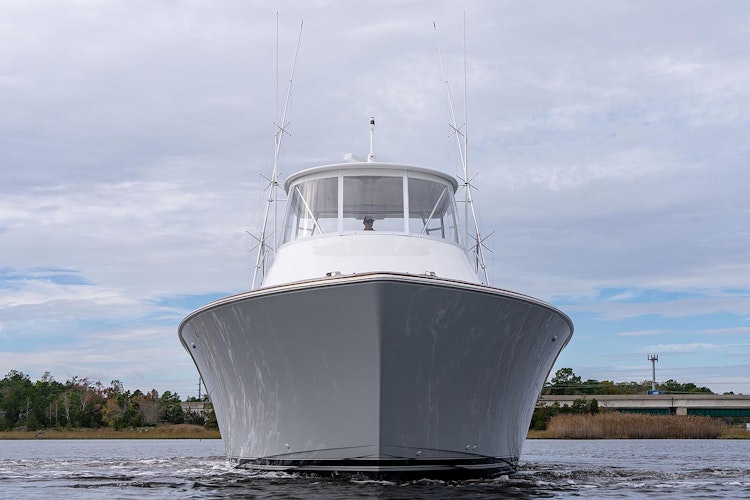 bow flare on viking 50 convertible
