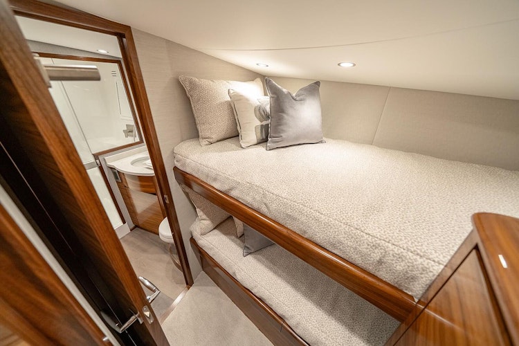 guest cabin bunk beds - viking 50