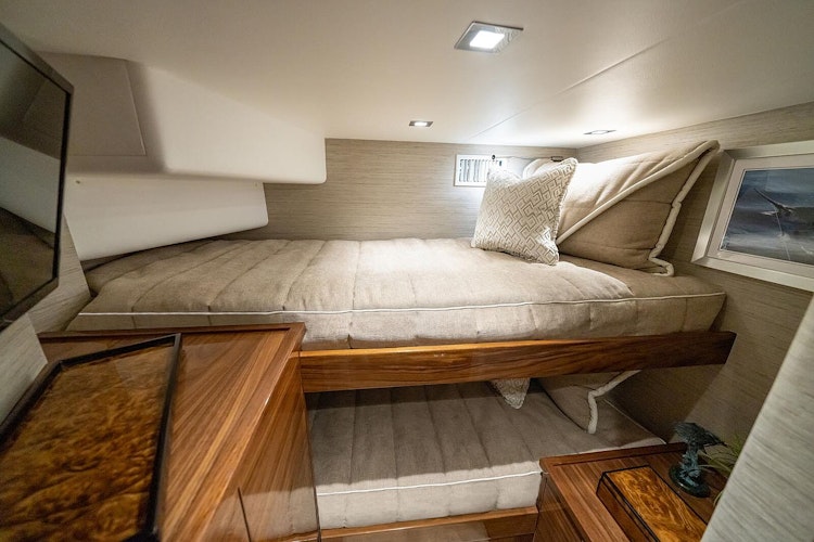 crew quarters on viking 90