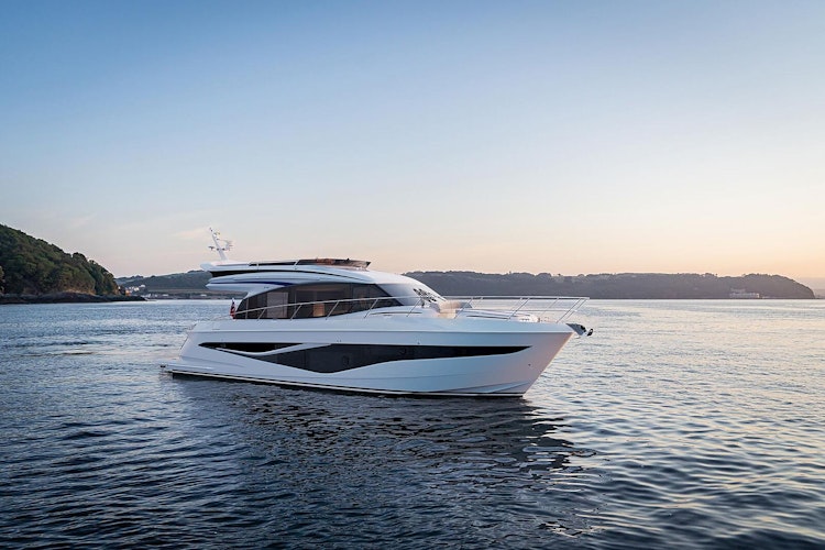Princess Yachts F58