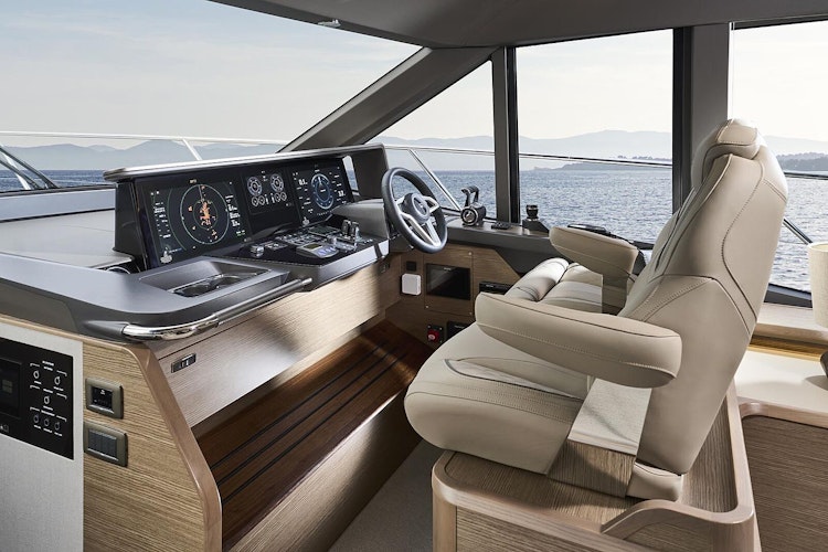 Princess Yachts F58
