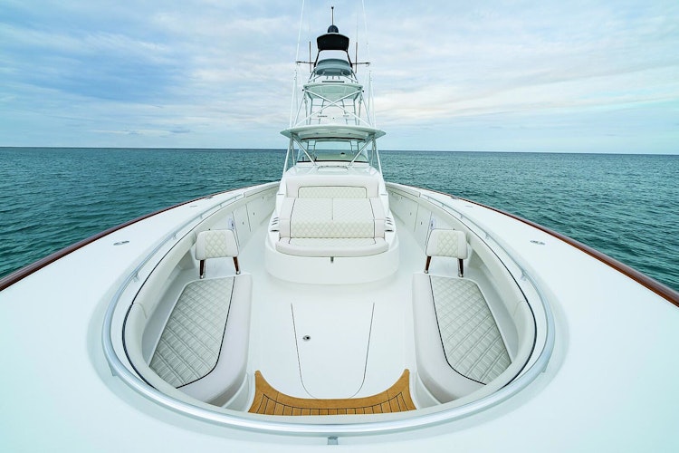 forward bow seating on valhalla v55