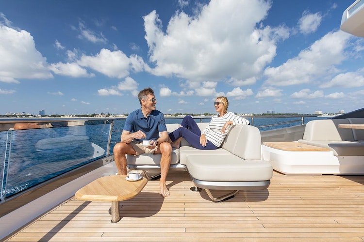 Princess Yachts X80