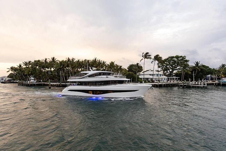 Princess Yachts X80