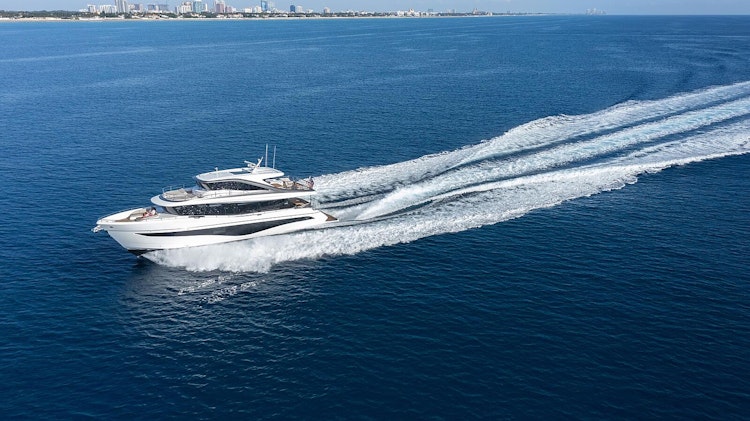 Princess Yachts X80