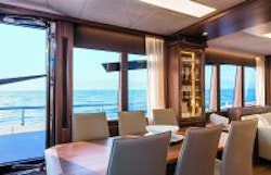Absolute Yachts 72 Flybridge Dining Room Area