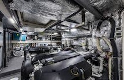 Absolute Yachts 58 Flybridge Engine Room