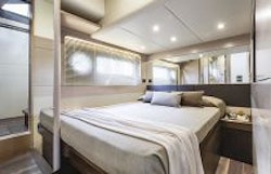 Absolute Yachts 58 Cabin Electric Sliding Bunk