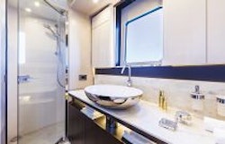 Absolute 58 Head Stall Shower