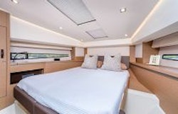 Prestige Yachts 460S VIP Stateroom