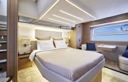 Prestige Yachts 590 Master Stateroom